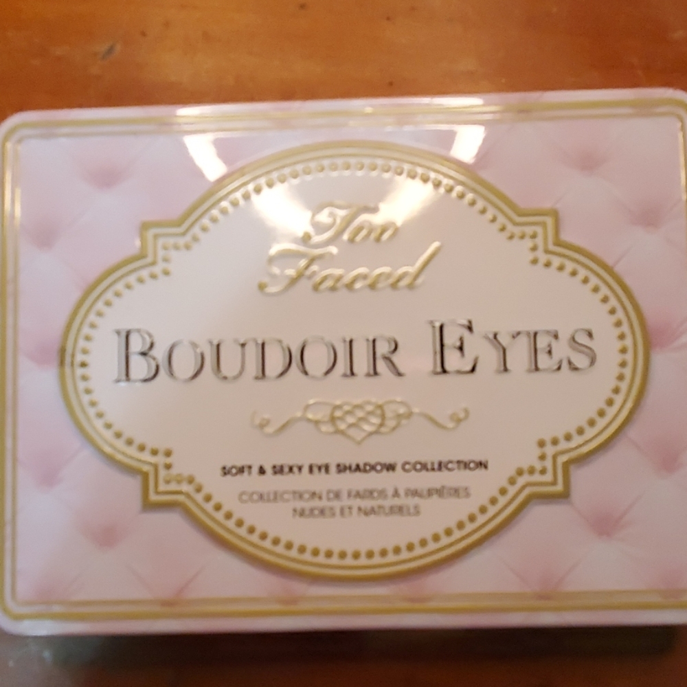 Too Faced Boudoir Eyes